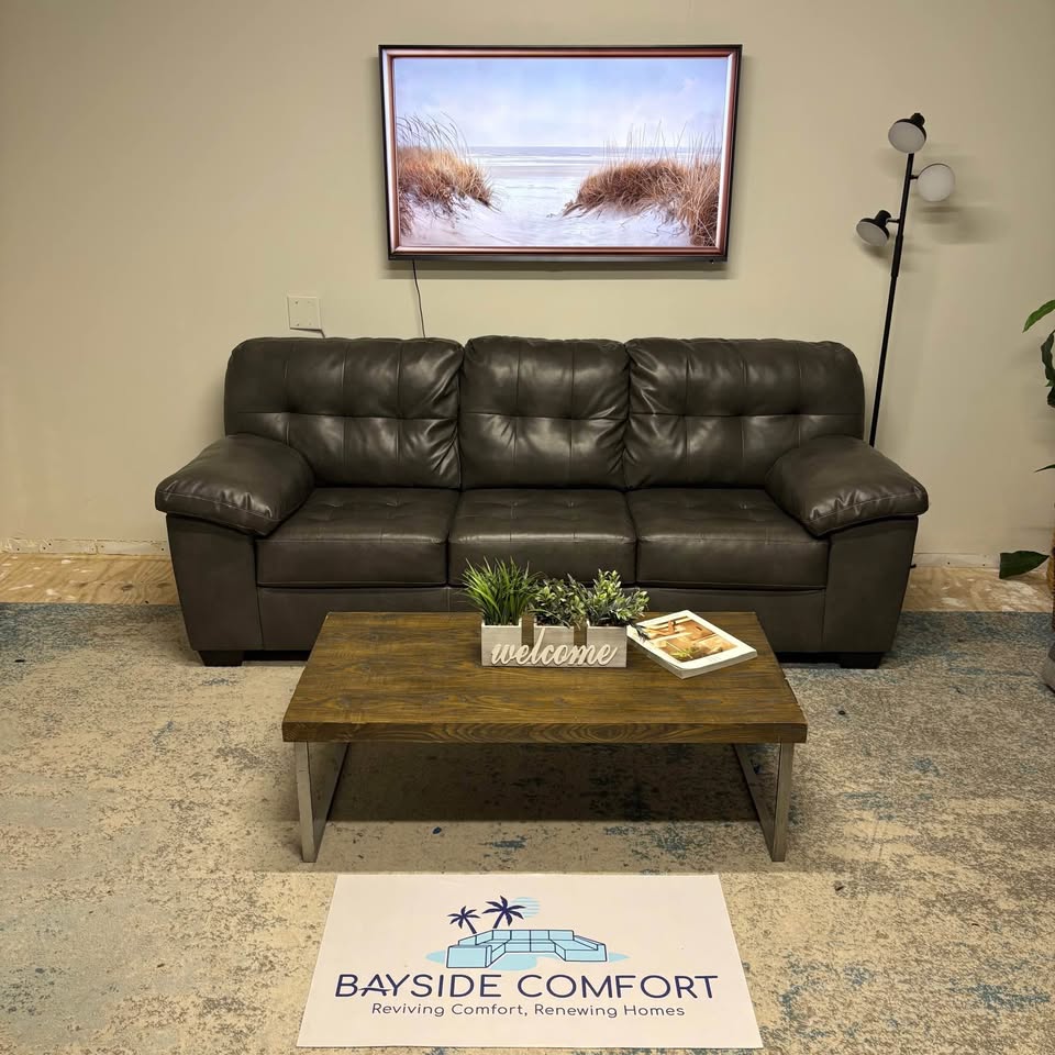 Ashley's Grey Alliston Sofa